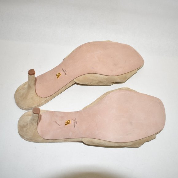 $330 VERONICA BEARD MELLI MULE SLIDE SUEDE SANDAL SAND NUDE 9 (DA7)